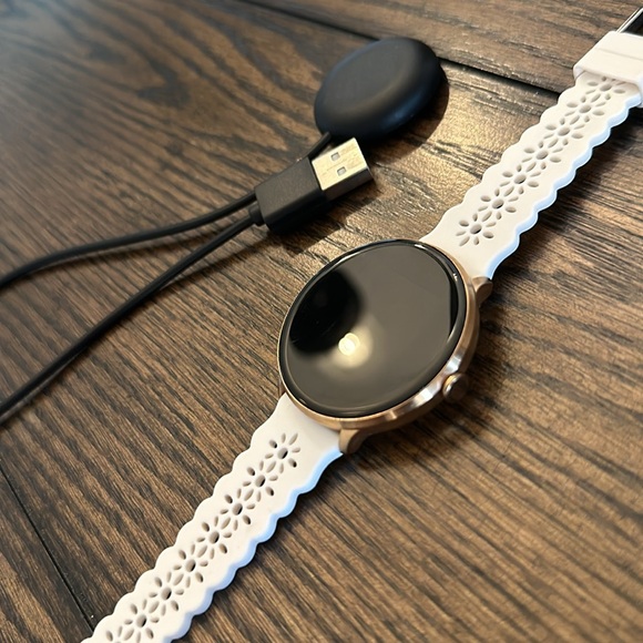 iTouch Sport Band Watch - Picture 4 of 5